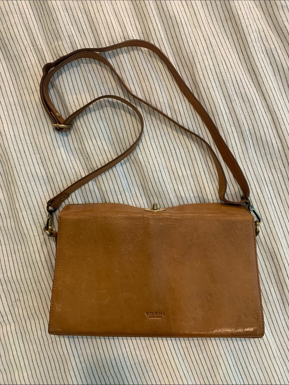Yoshi Smooth Leather Crossbody Bag in Tan
